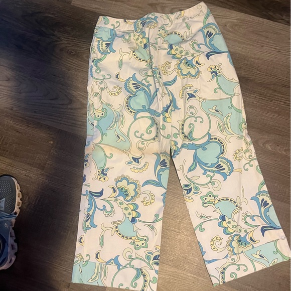 New York & Company Cropped Paisley pants Size 10 - Picture 4 of 9